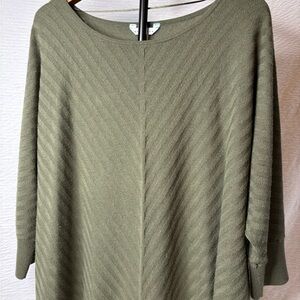 Boutique + Olive Green Crew Neck Sweater – Size 2X – Plus Size